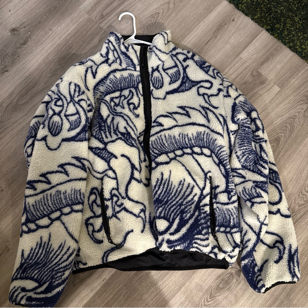 Stussy Sherpa dragon jacket size XL